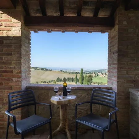 La Casellina Farm stay *