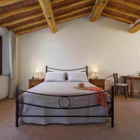 La Casellina * مونتيتشيلو